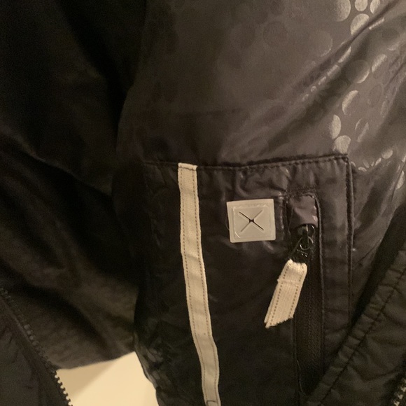 Lands’ End Goose-down Jacket - Picture 3 of 10